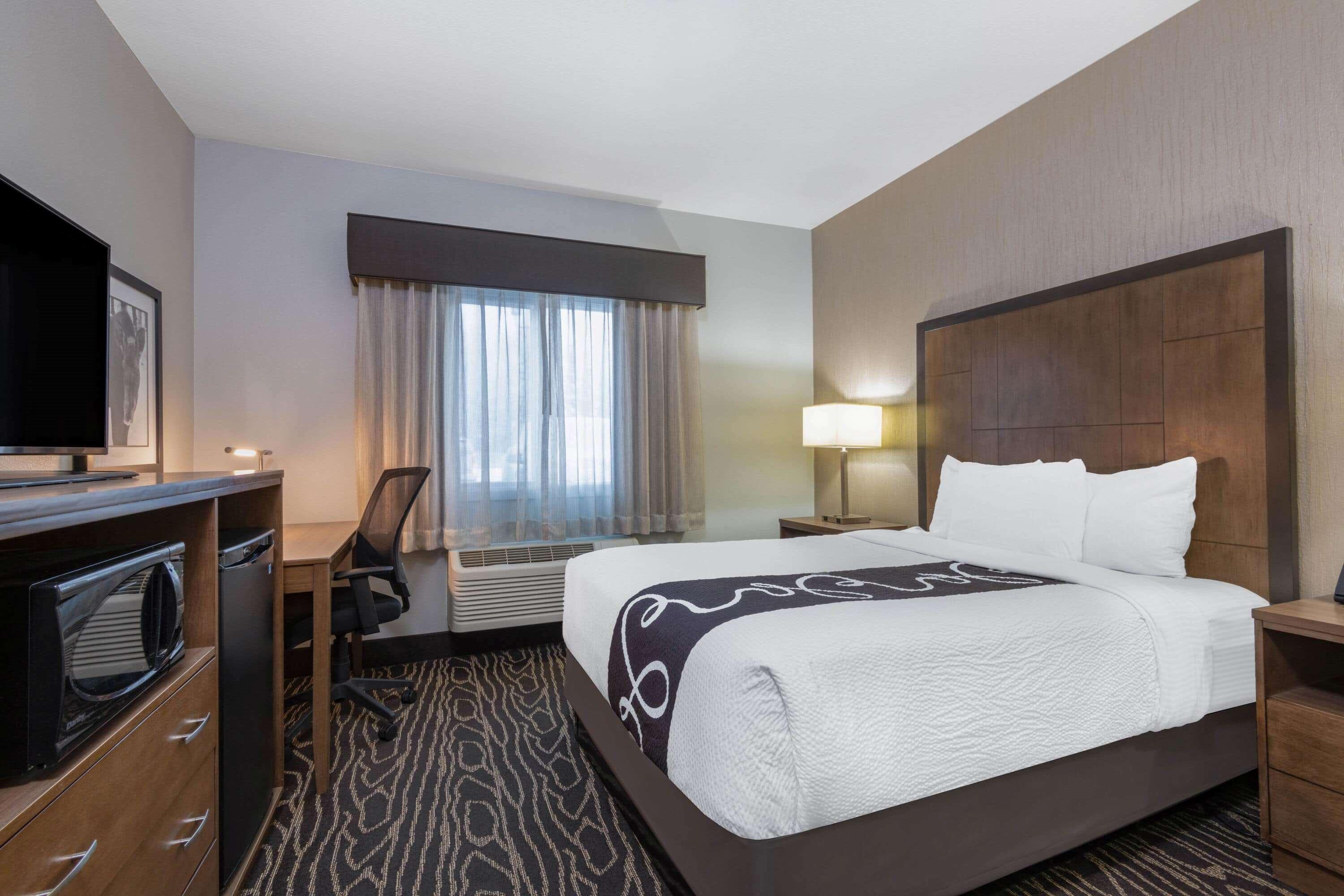 La Quinta By Wyndham Fairbanks Airport Hotell Exteriör bild
