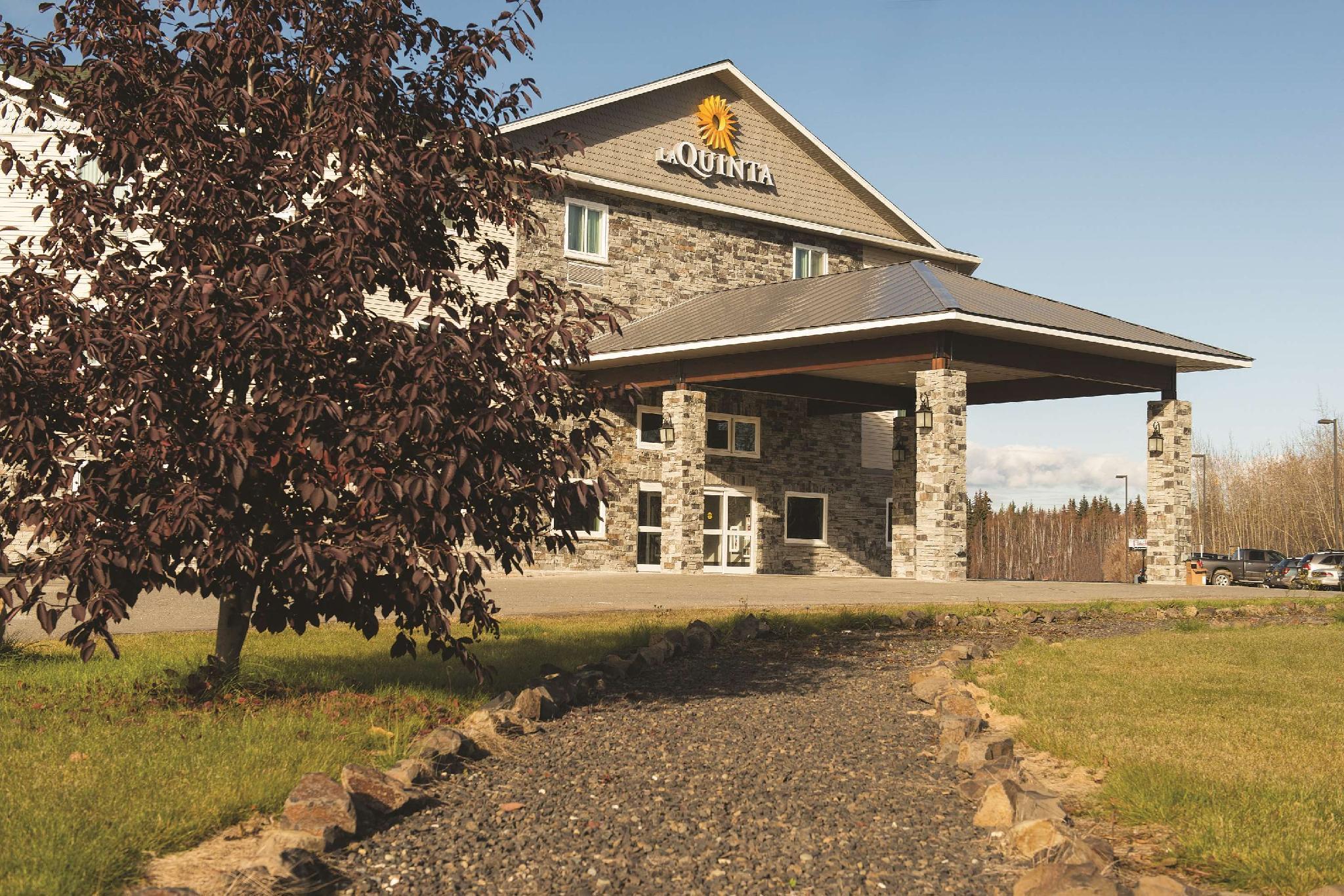 La Quinta By Wyndham Fairbanks Airport Hotell Exteriör bild