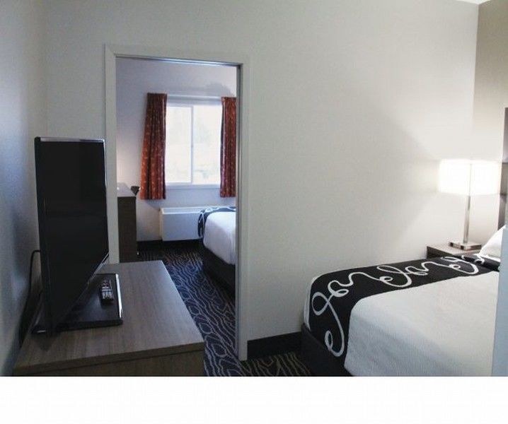 La Quinta By Wyndham Fairbanks Airport Hotell Exteriör bild